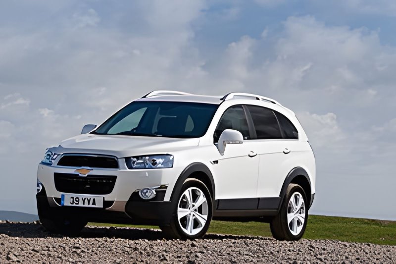 Is Fiat Panda better than Fiat 500?