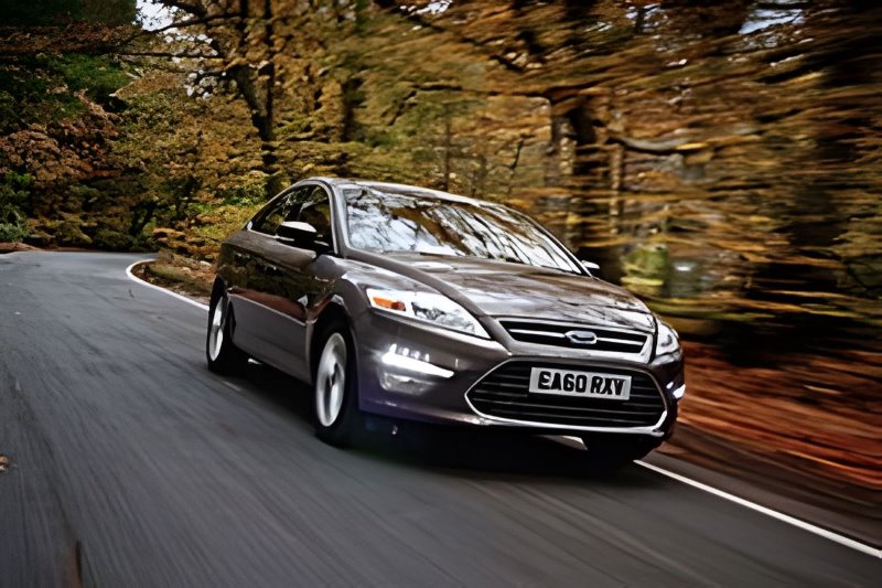 P Wallis Car Sales in Bolton
