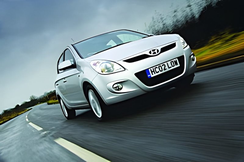 Can I receive a notification when the next Auto Trader Group annual report is published?