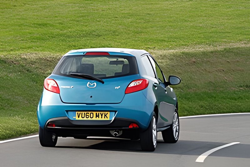 Is NADA the same as JD Power?