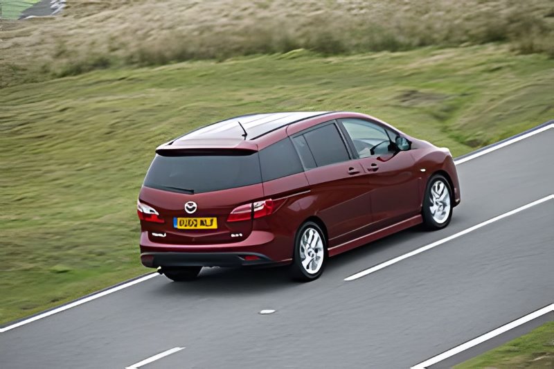 How much does a new Ford Focus ST cost?