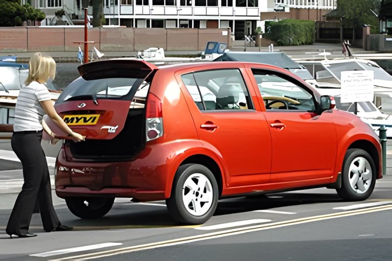 Six year high for new car sales