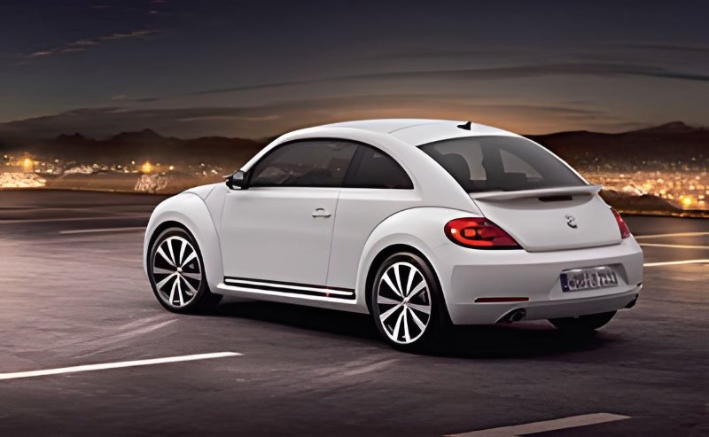 How much is a Ford Focus ST in the UK?