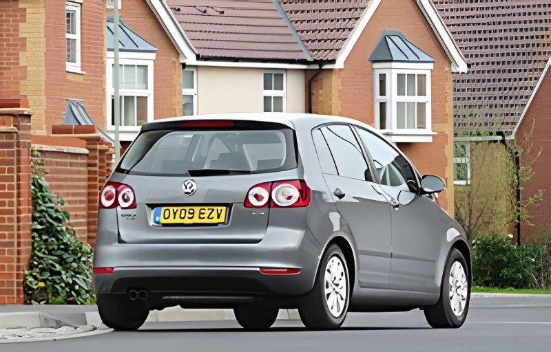What information do I need for a car valuation?